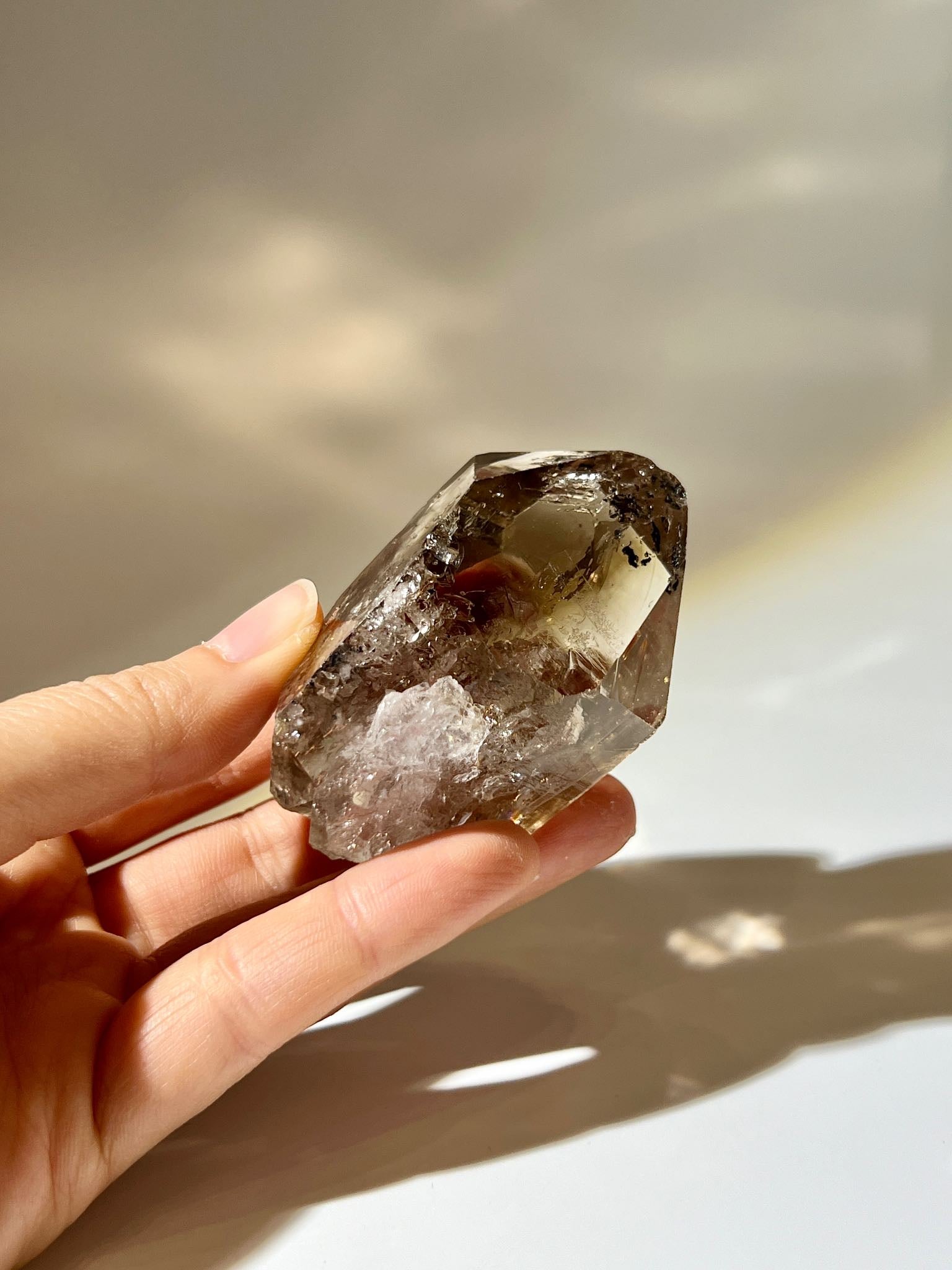 美國閃靈鑽 赫基蒙閃靈鑽 閃靈鑽 閃靈鑽功效 香港閃靈鑽 herkimerdiamond 水晶原石 雙尖水晶 閃靈鑽原石 四川閃靈鑽