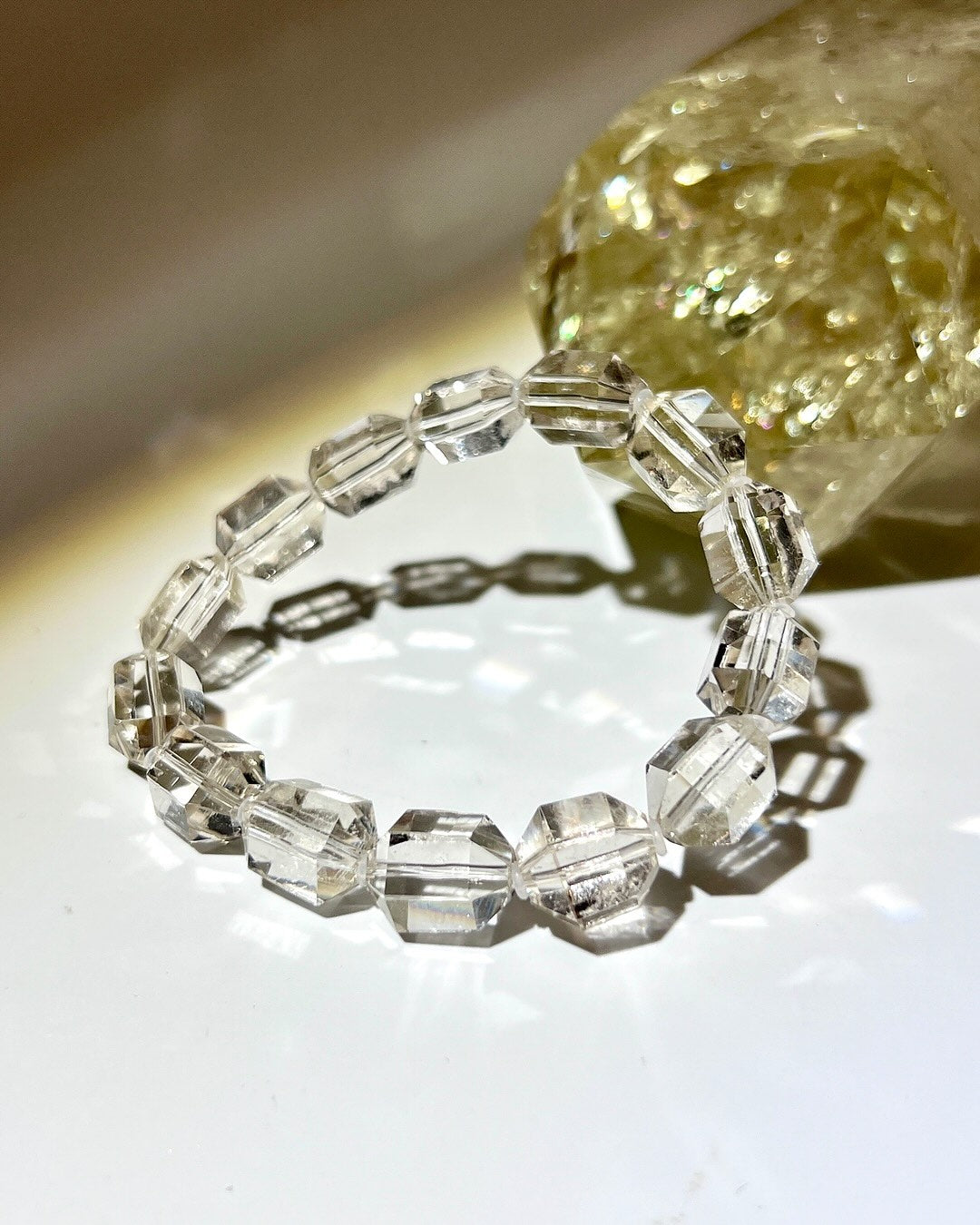 黃金列姆利亞水晶手串11mm 天然黃金光澤與阿卡西階梯紋