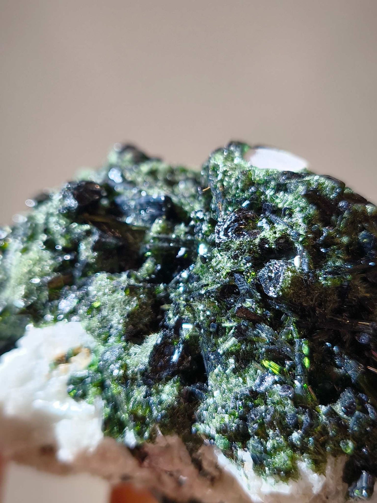 綠碧璽功效 香港碧璽 什麼是碧璽 碧璽水晶 碧璽原石