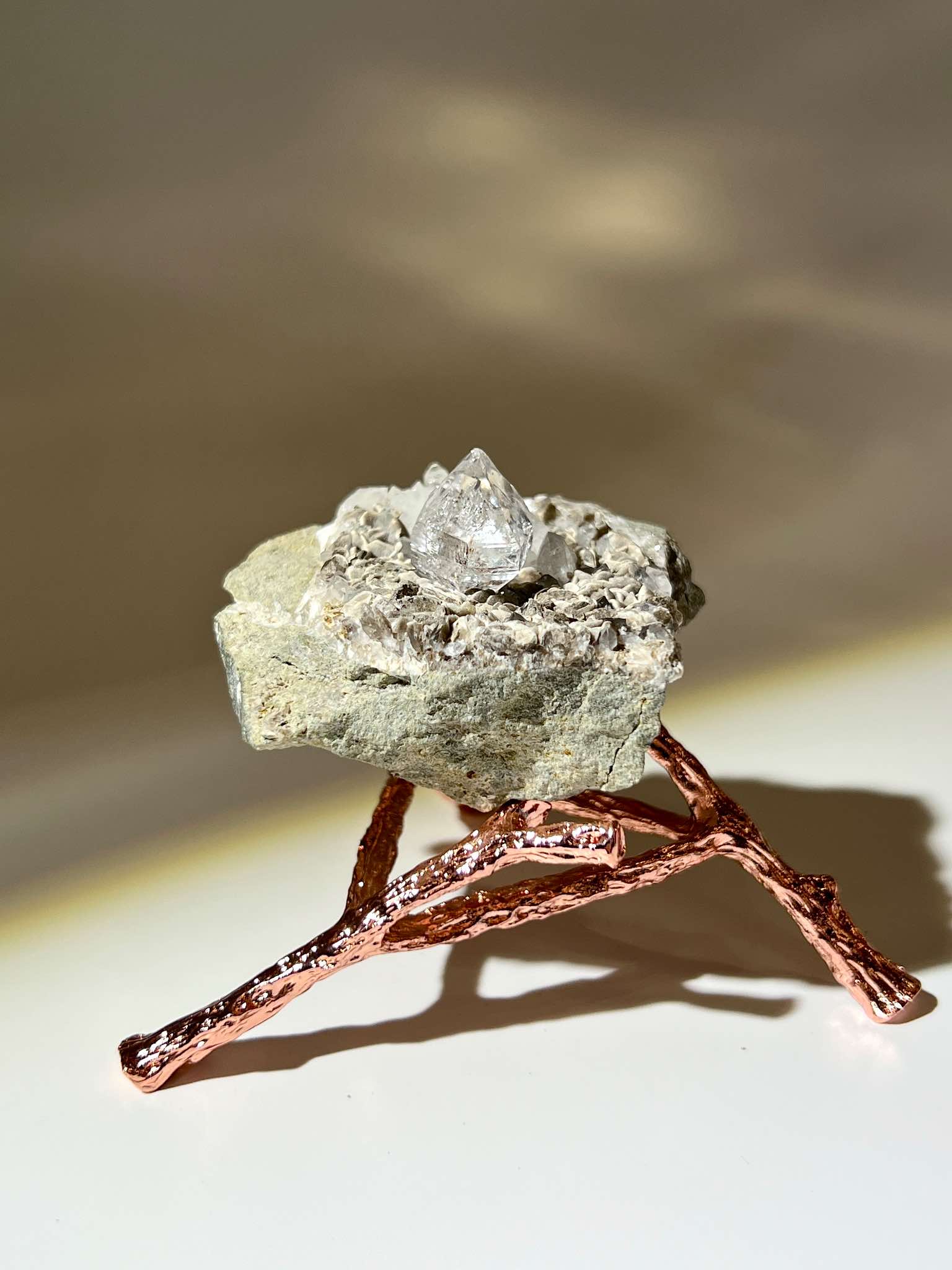 herkimerdiamond 閃靈鑽 閃靈鑽功效 香港閃靈鑽 閃靈鑽原石 閃靈鑽水晶 水晶原石 白水晶 美國閃靈鑽