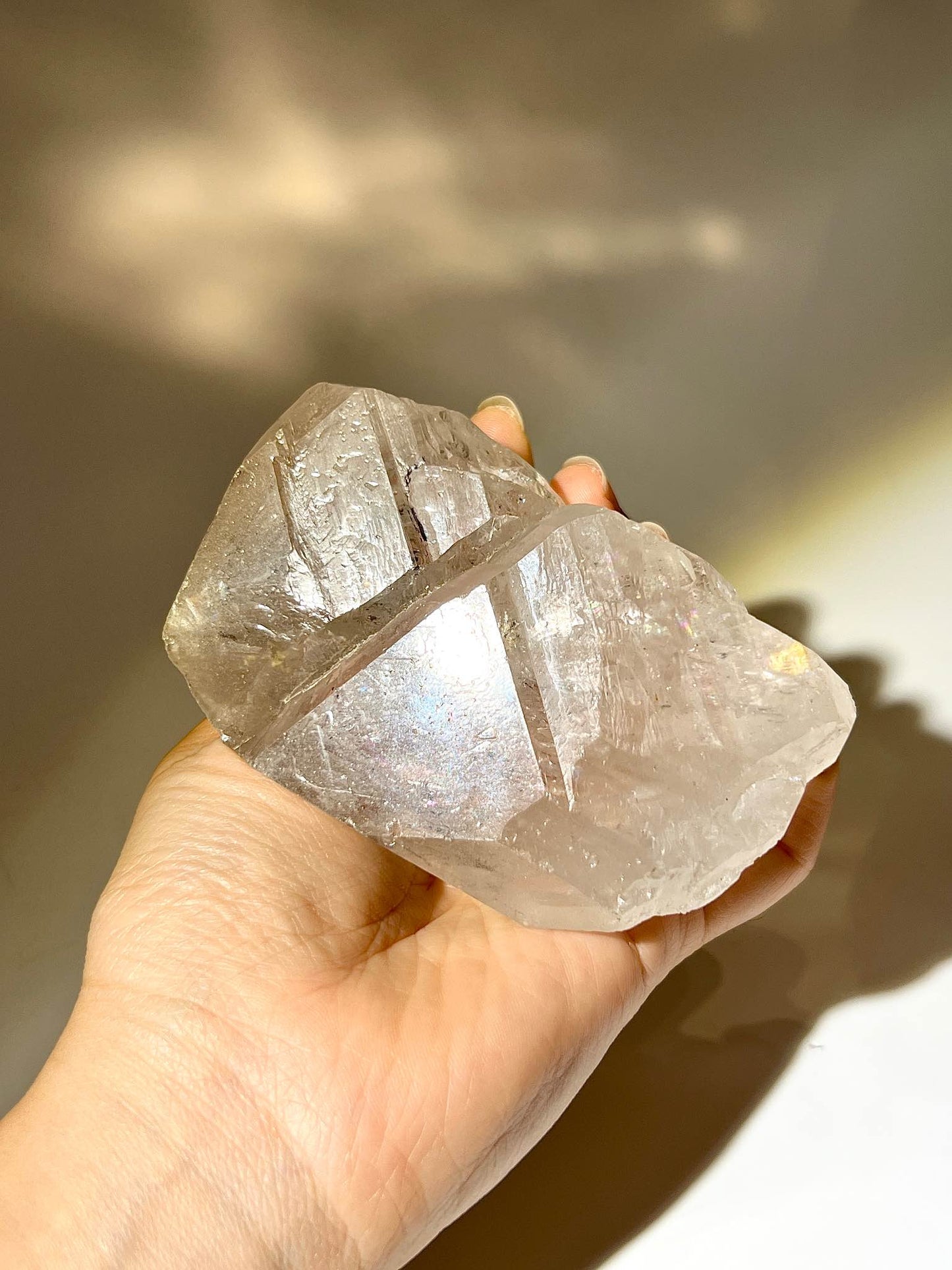 天然閃靈鑽 閃靈鑽有什麼用途 香港閃靈鑽 herkimerdiamond properties