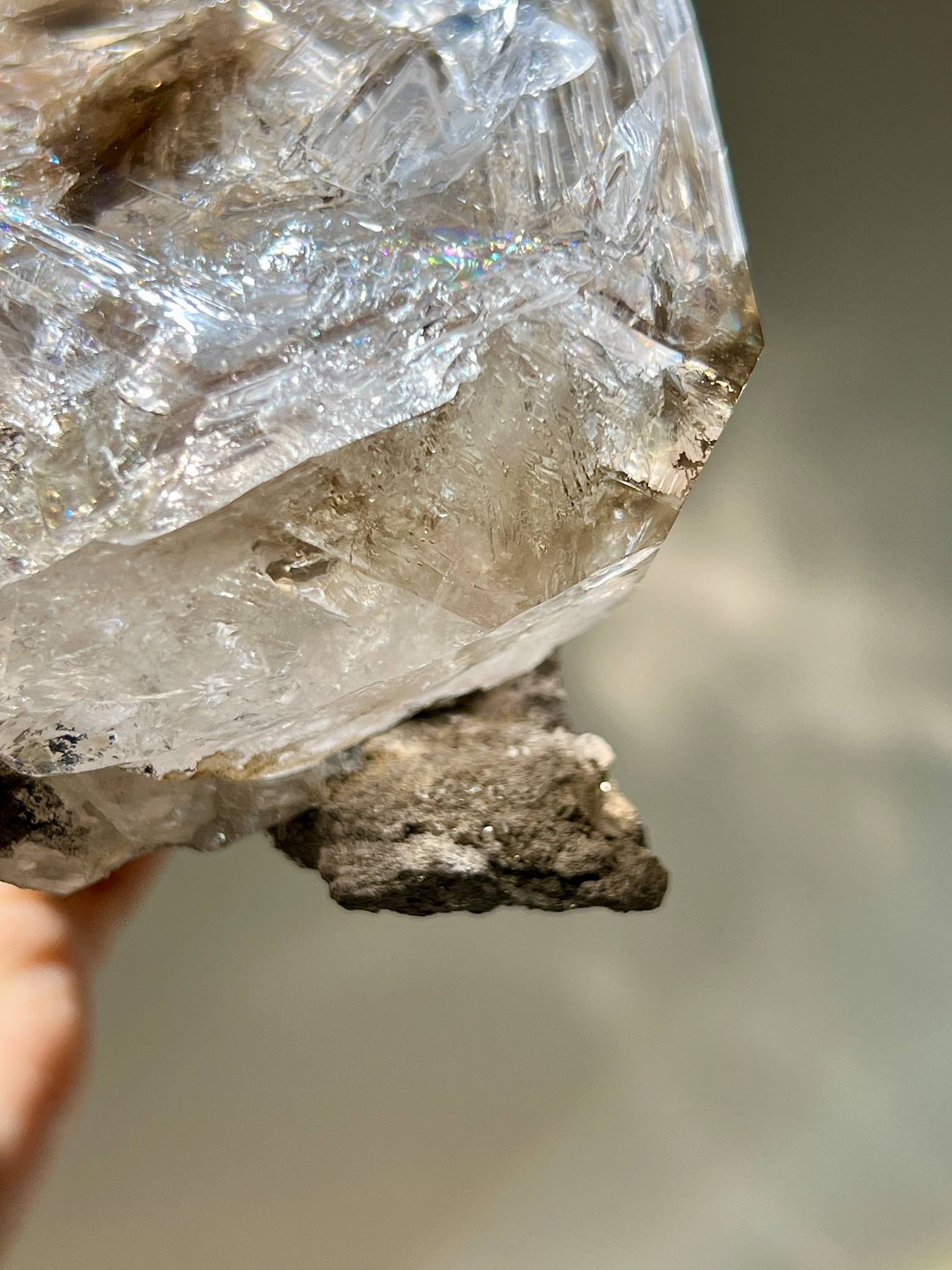 骸骨閃靈鑽 骸骨水晶 skeletal Herkimer diamond 美國閃靈鑽 赫基蒙閃靈鑽 閃靈鑽 香港閃靈鑽 白水晶 白晶 水晶 天然水晶 南無水晶 namucrystal 骸骨水晶 骸骨空窗 閃靈鑽水晶