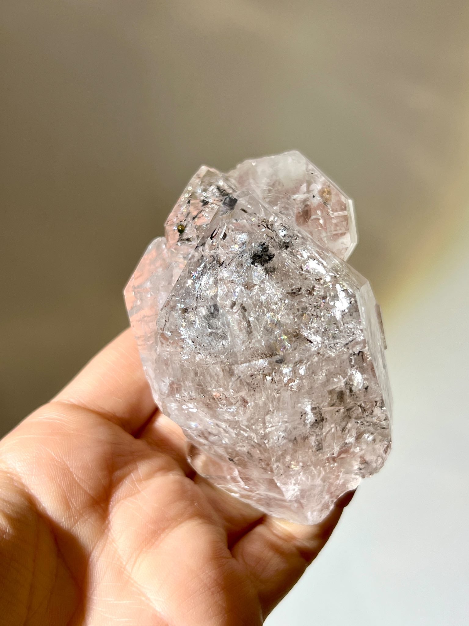 閃靈鑽 油膽閃靈鑽 閃靈鑽原石 herkimerdiamond 閃靈鑽功效 閃靈鑽水晶 油膽水晶