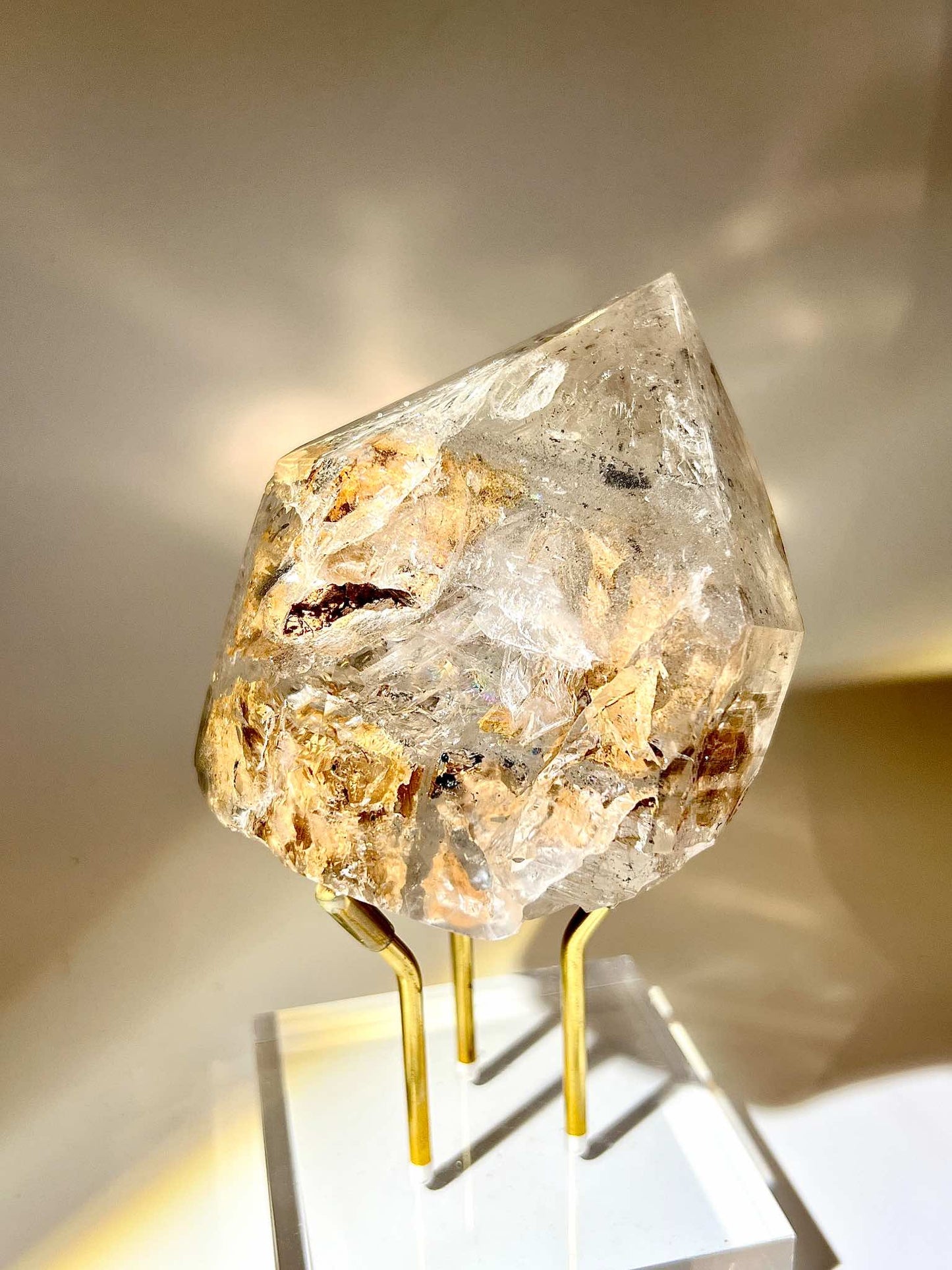 大款閃靈鑽 有骸骨水晶 水膽水晶 流沙水晶 南無水晶