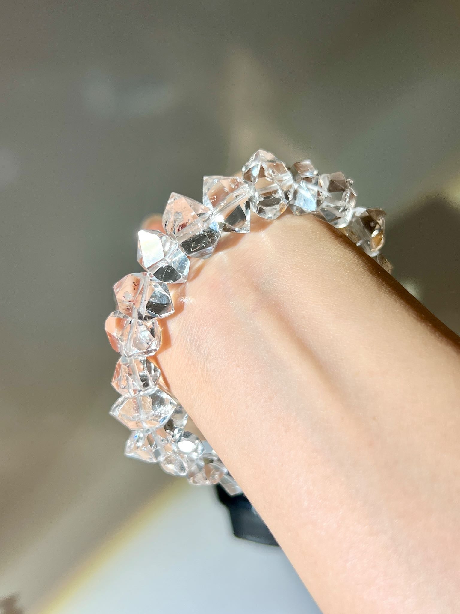 美國閃靈鑽有什麼功效 什麼是閃靈鑽 閃靈鑽有什麼產地 herkimer diamond 閃靈鑽 白色水晶