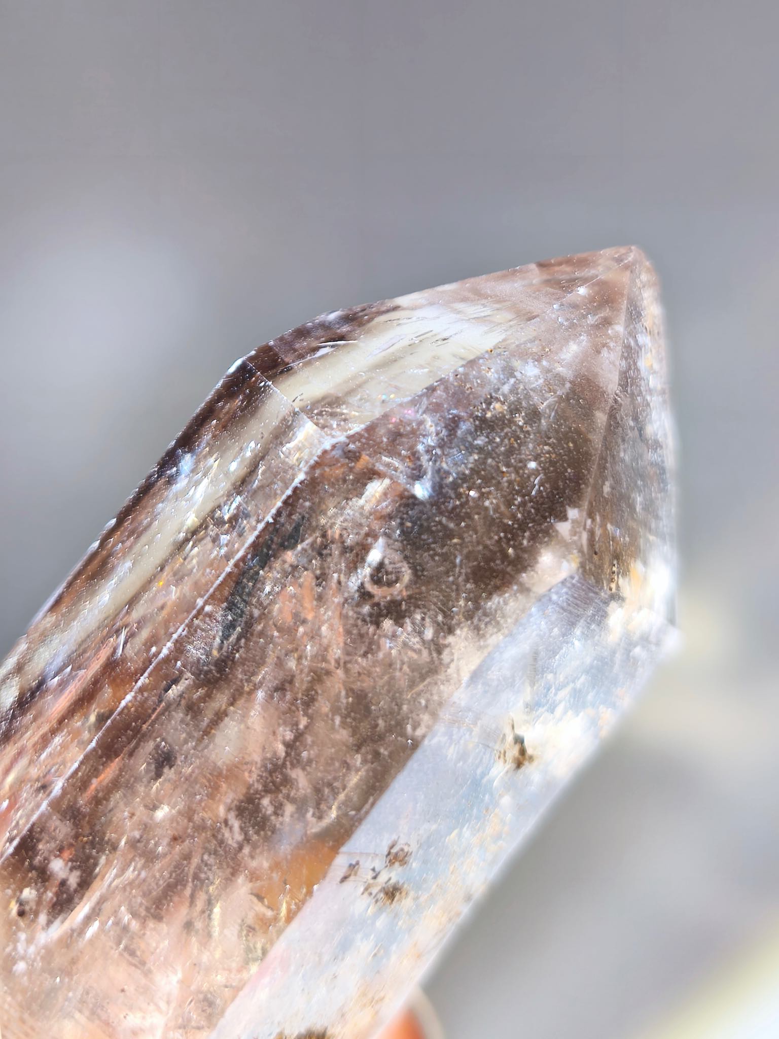 水膽水晶 流沙水晶 水膽 閃靈鑽 閃靈鑽功效 香港閃靈鑽 閃靈鑽產地 閃靈鑽淨化 閃靈鑽原石 淨化水晶 水晶原石 香港水晶店 香港水晶 herkimerdiamond 水泡閃靈鑽