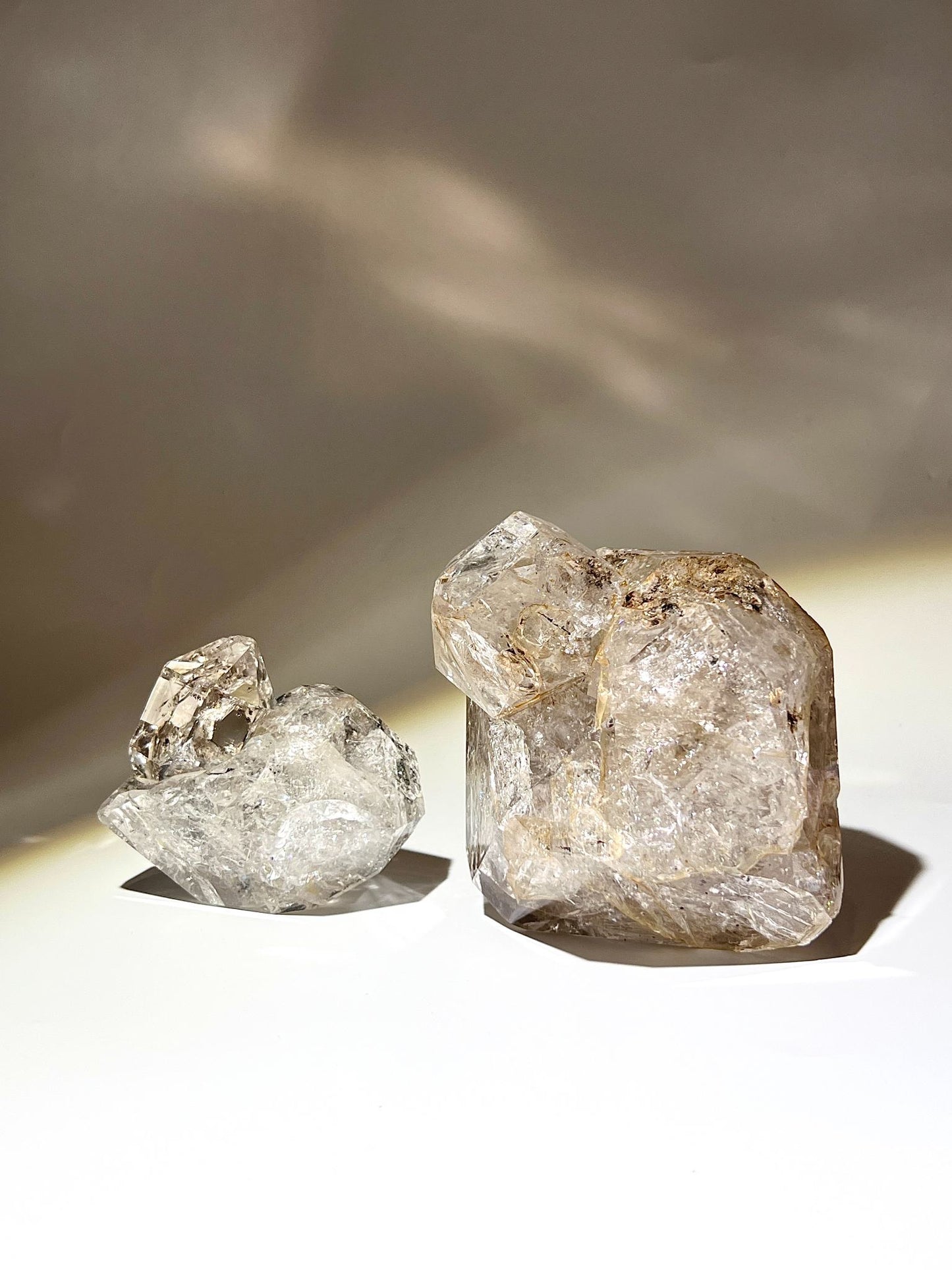 Ace of Diamonds Mine 美國閃靈鑽原石，約 9 × 6.7 × 10cm，天然晶體結構豐富