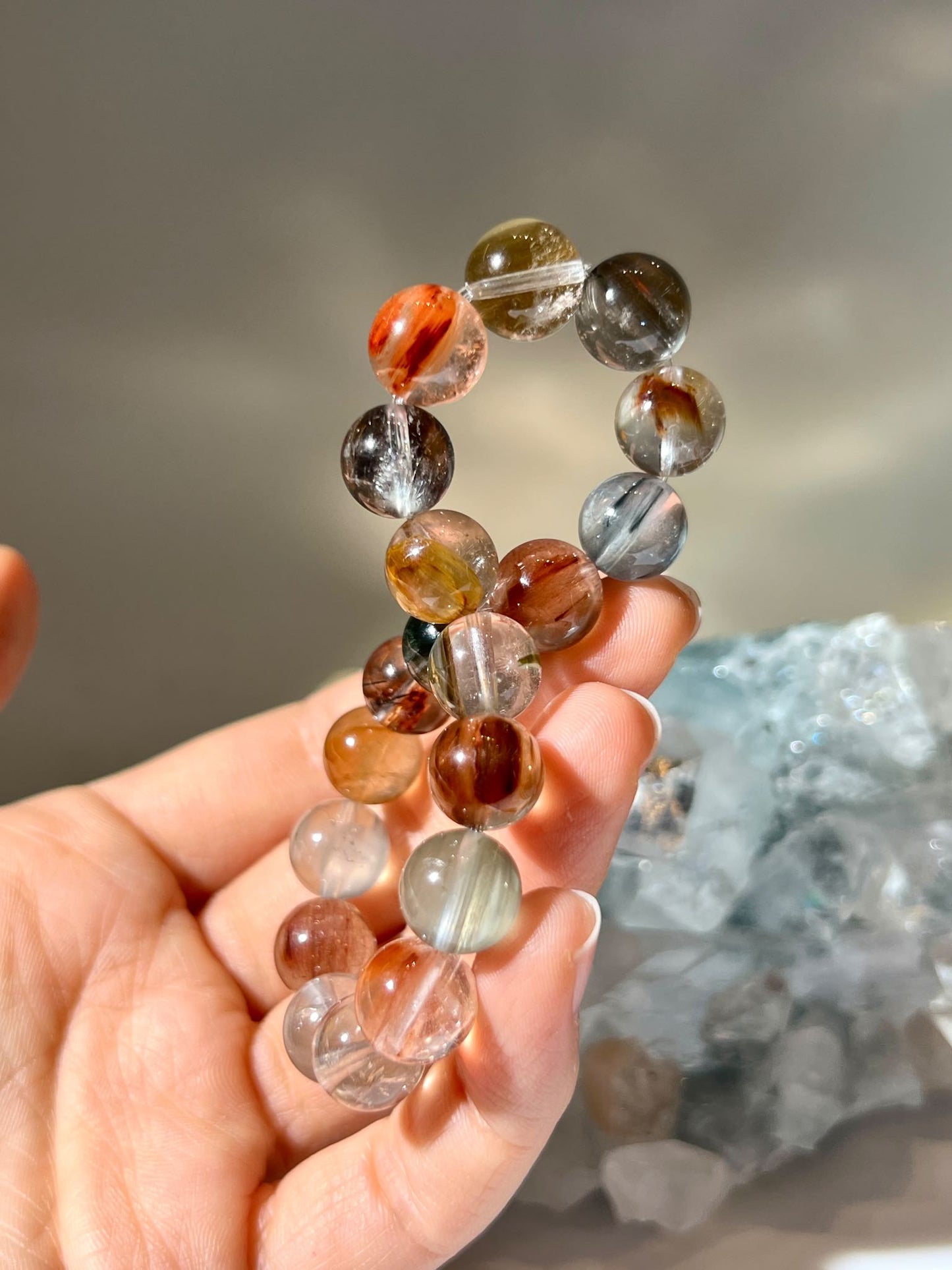 彩髮晶 髮晶手鏈 髮晶功效 彩髮晶手鏈 南無水晶 髮晶 發晶 rutilated quartz bracelet