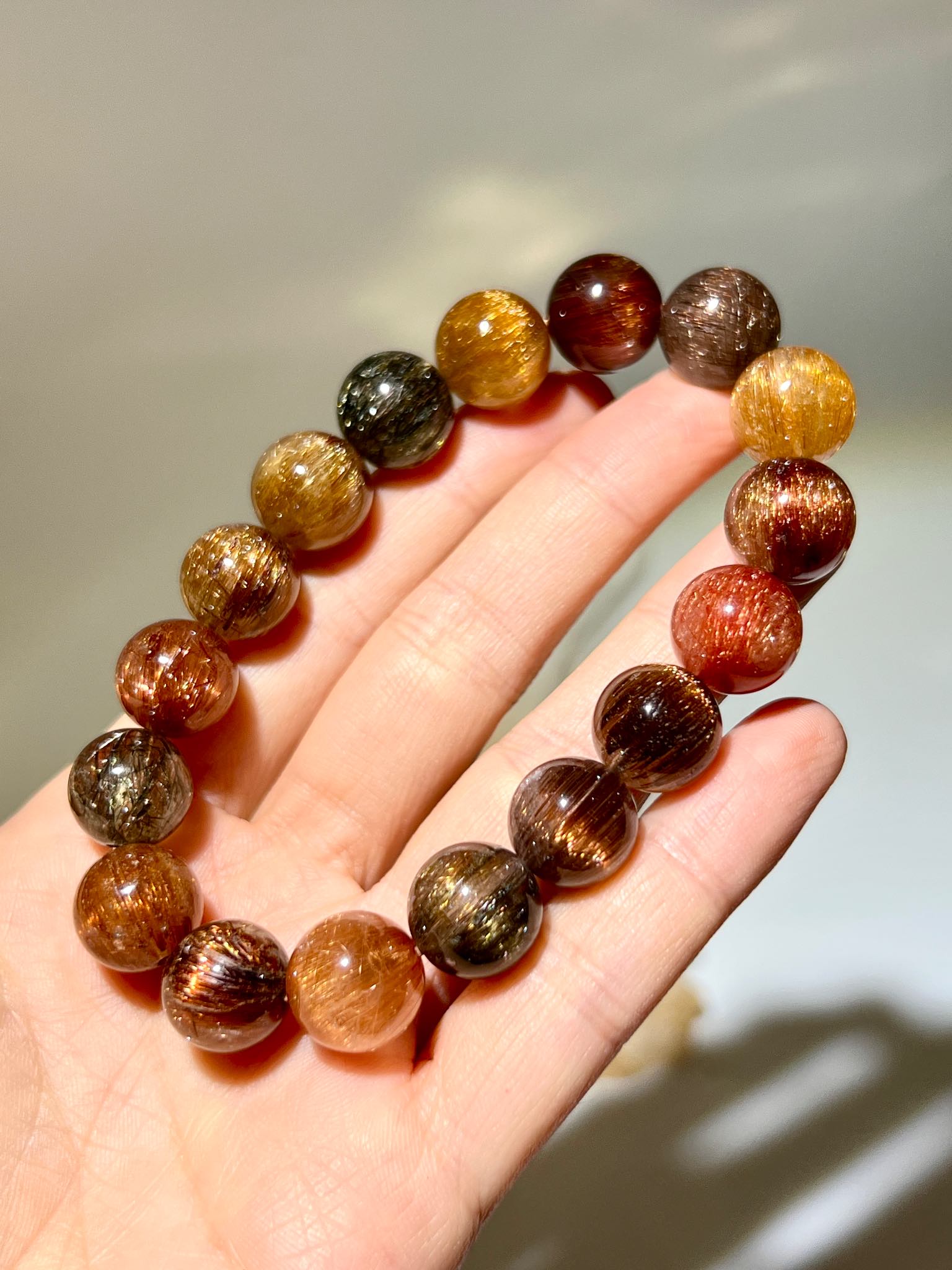 髮晶有什麼功效 金髮晶 彩髮晶 貓眼髮晶 紅髮晶 銅髮晶 咖啡銅髮晶 銅髮晶功效 rutilated quartz