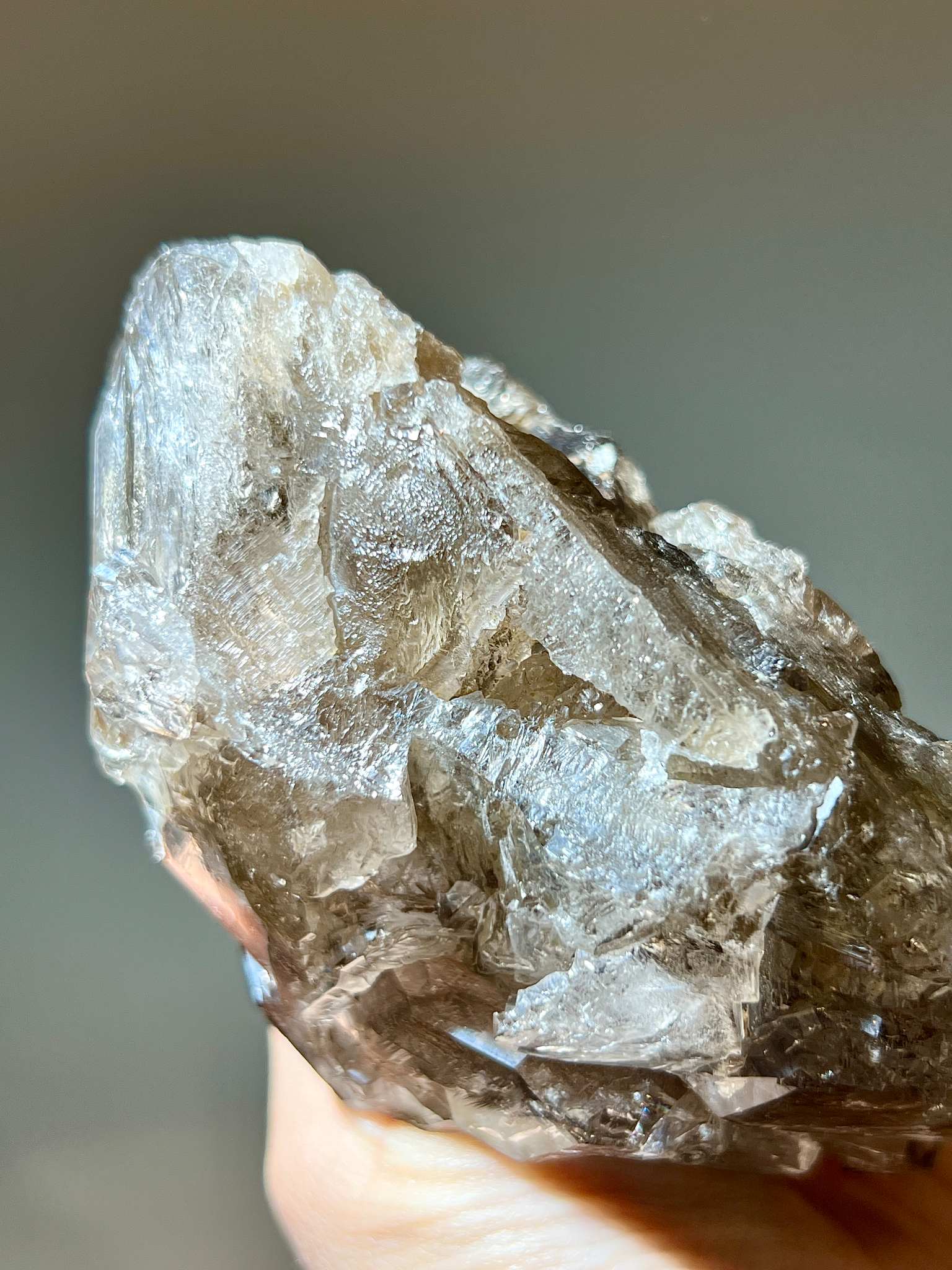 骨幹閃靈鑽 骸骨閃靈鑽 骸骨水晶 skeletal Herkimer diamond 美國閃靈鑽 赫基蒙閃靈鑽 閃靈鑽 香港閃靈鑽 白水晶 白晶 水晶 天然水晶 南無水晶 elestial quartz 蝕刻水晶
