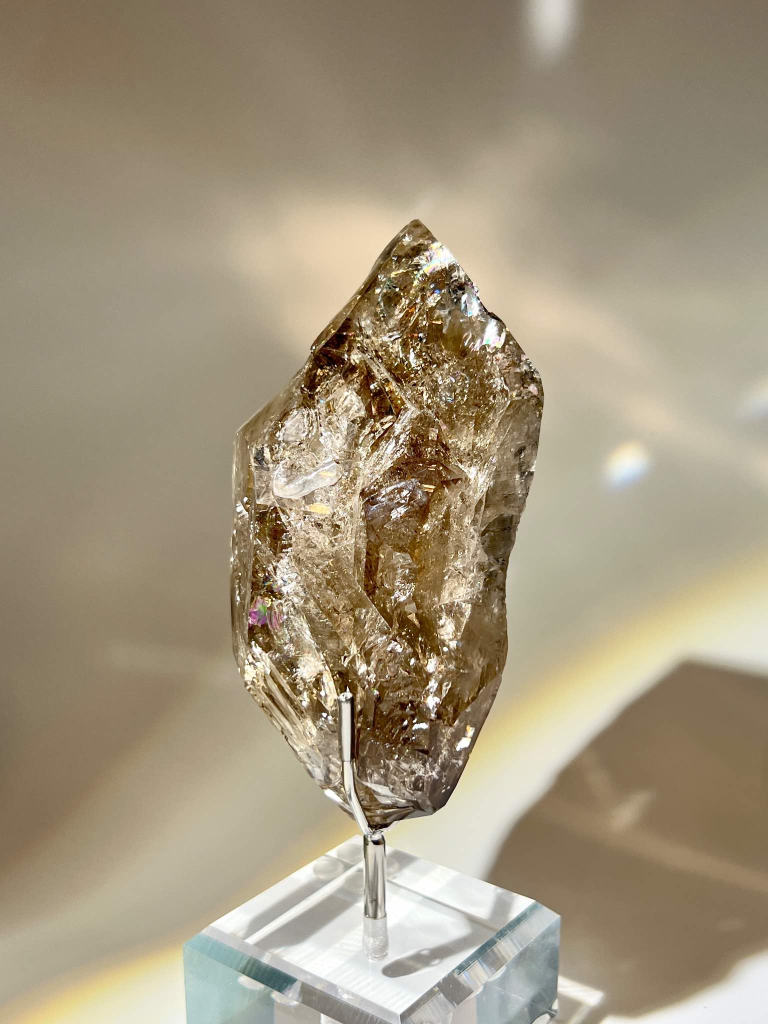 骸骨閃靈鑽 骸骨水晶 skeletal Herkimer diamond 美國閃靈鑽 赫基蒙閃靈鑽 閃靈鑽 香港閃靈鑽 白水晶 白晶 水晶 天然水晶 南無水晶 namucrystal herkimerdiamond