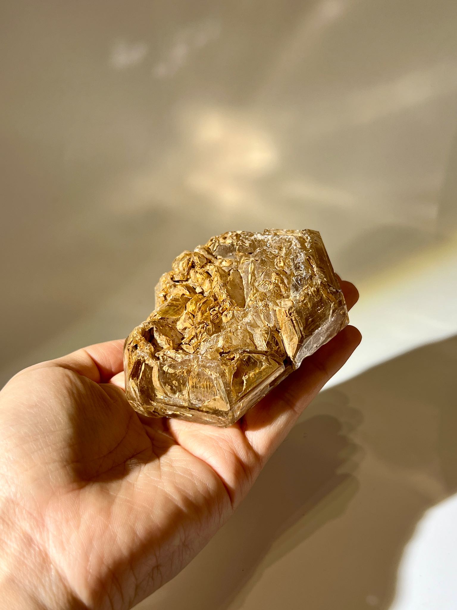 骸骨水晶 骸骨閃靈鑽 skeletal quartz 骸骨骨幹 黃泥水晶 namucrystal 淨化水晶
