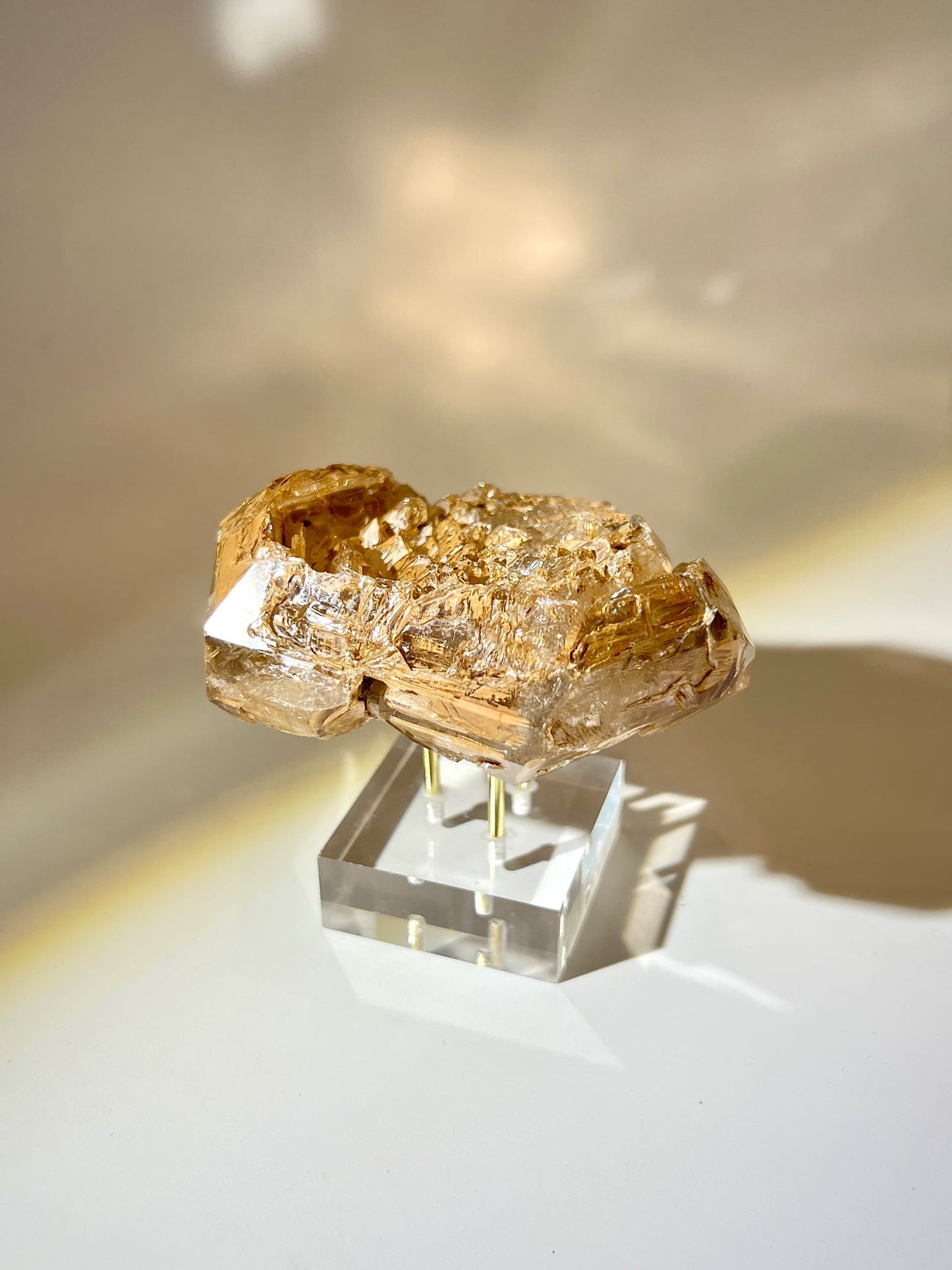 骸骨水晶 骸骨閃靈鑽 skeletal quartz 骸骨骨幹 黃泥水晶 namucrystal 淨化水晶