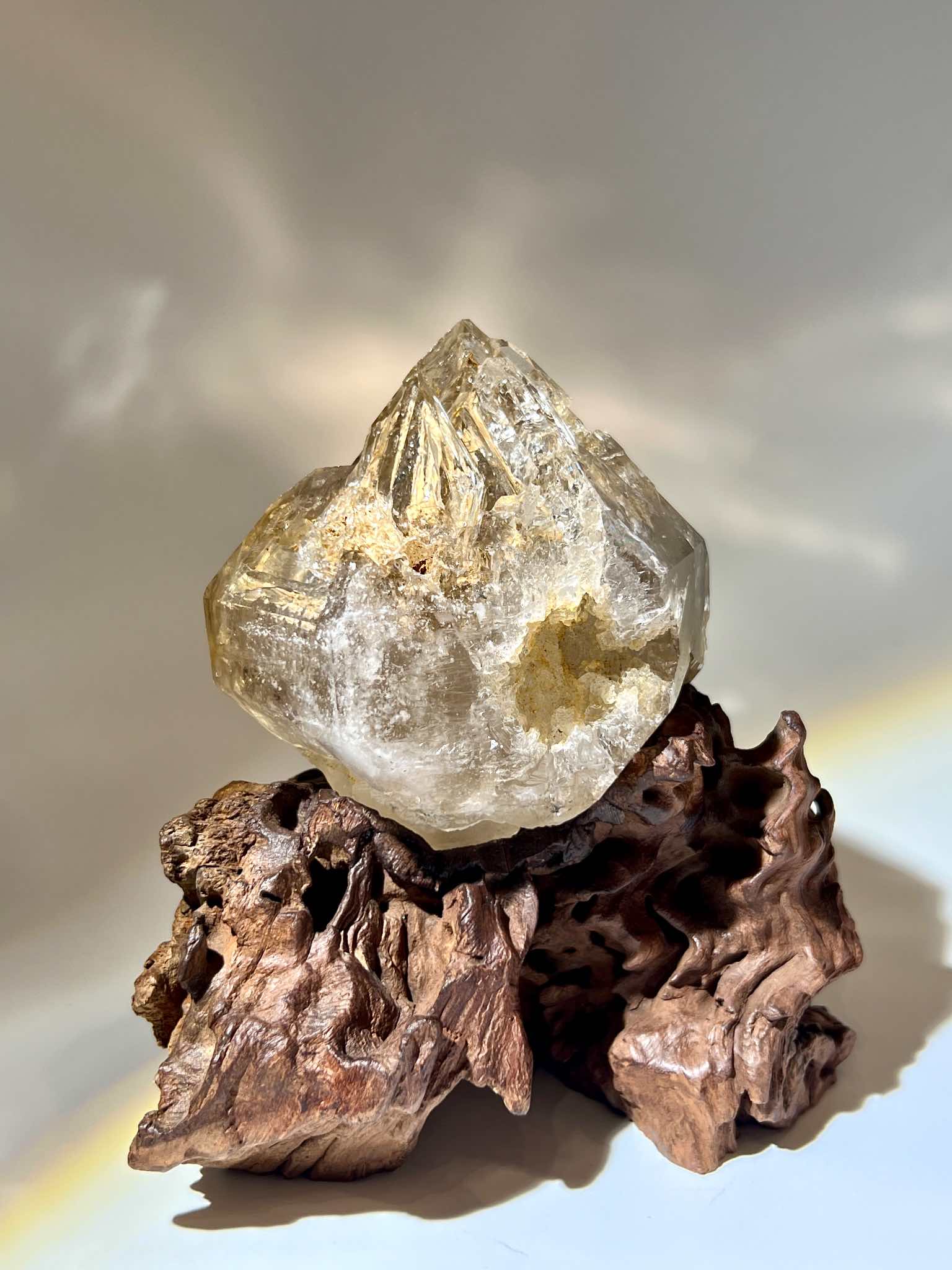 骸骨閃靈鑽 骸骨水晶 skeletal Herkimer diamond 美國閃靈鑽 赫基蒙閃靈鑽 閃靈鑽 香港閃靈鑽 白水晶 白晶 水晶 天然水晶 南無水晶 namucrystal 巴基斯坦閃靈鑽 涅槃水晶