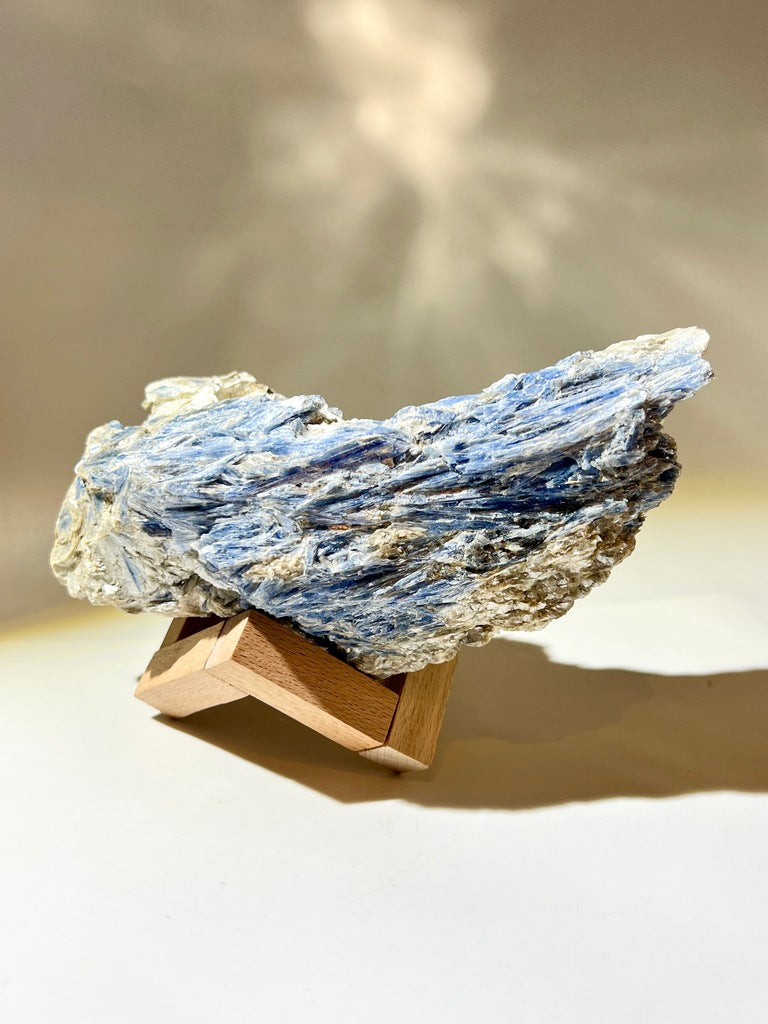 藍晶石原石