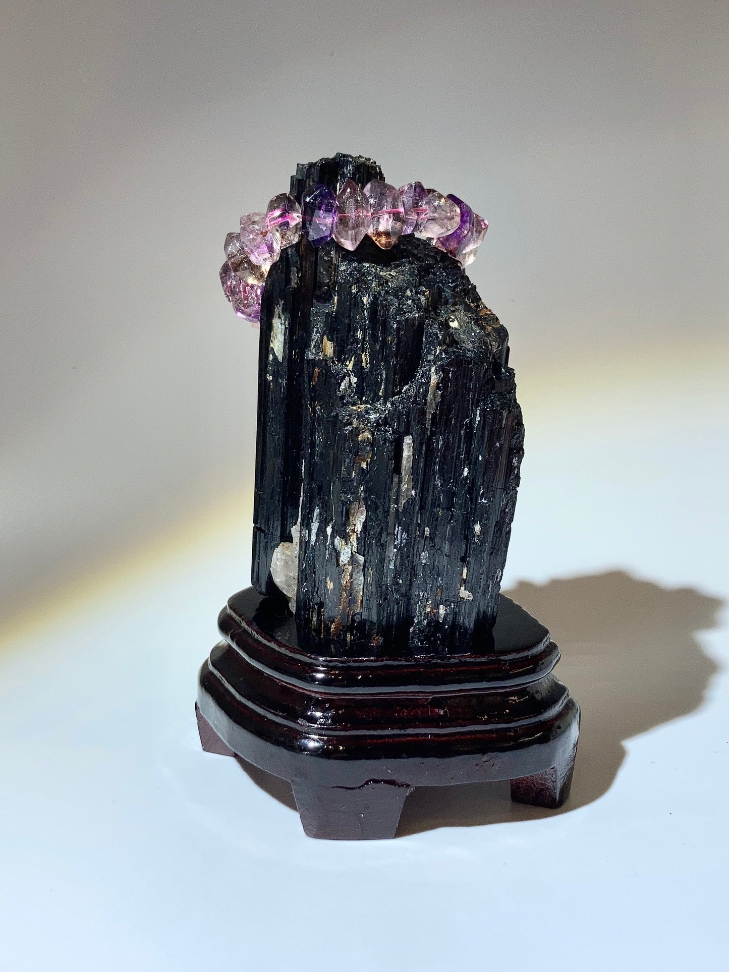 黑碧璽原石 - 𝑺𝒄𝒉𝒐𝒓𝒍  (附送底座)