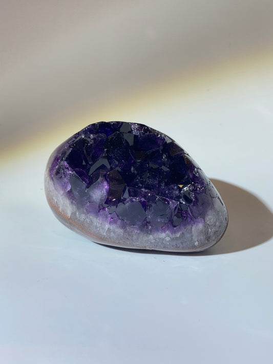 烏拉圭紫晶簇(圓蛋)