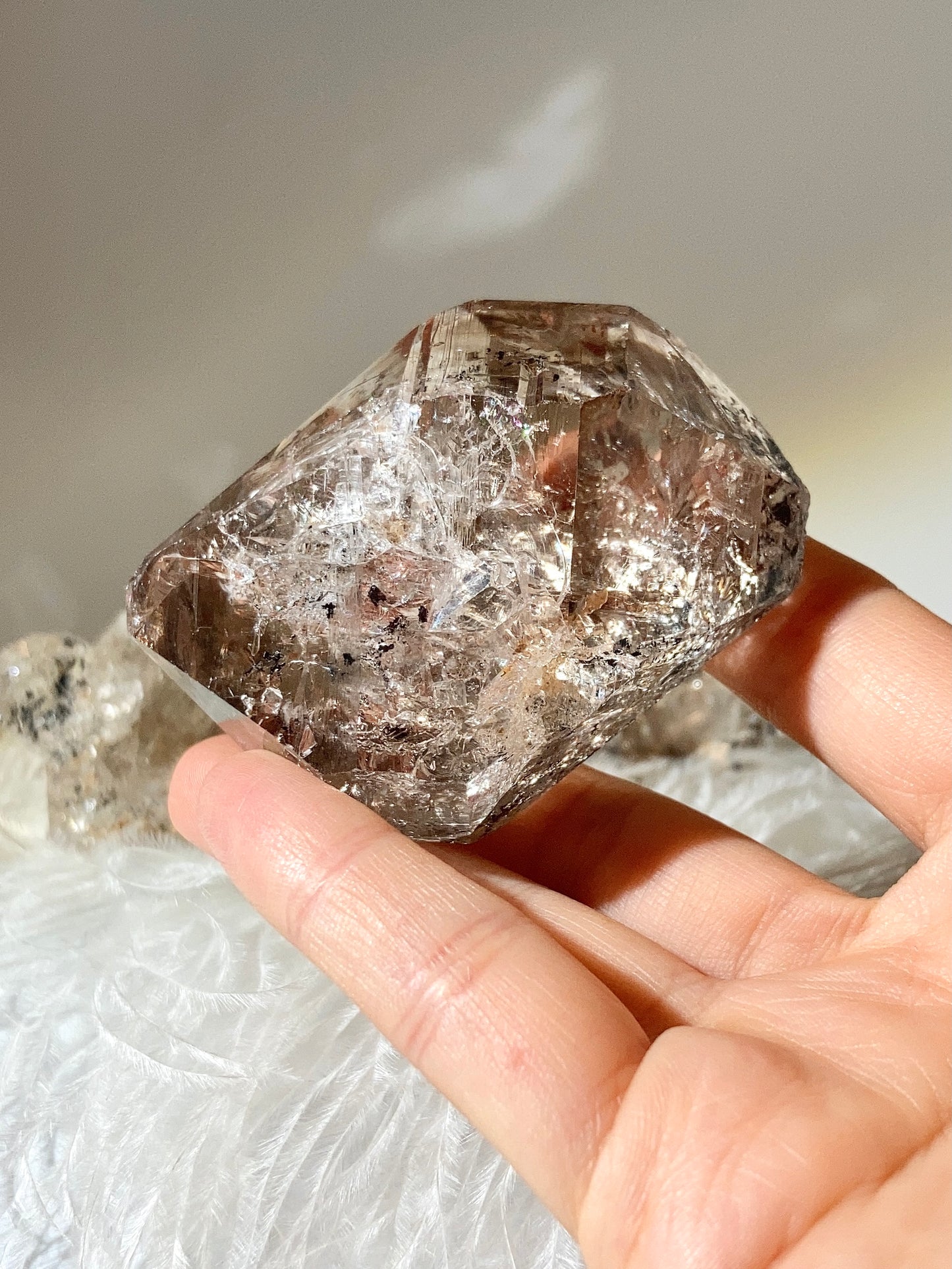 香檳金閃靈鑽（大款，多彩虹）